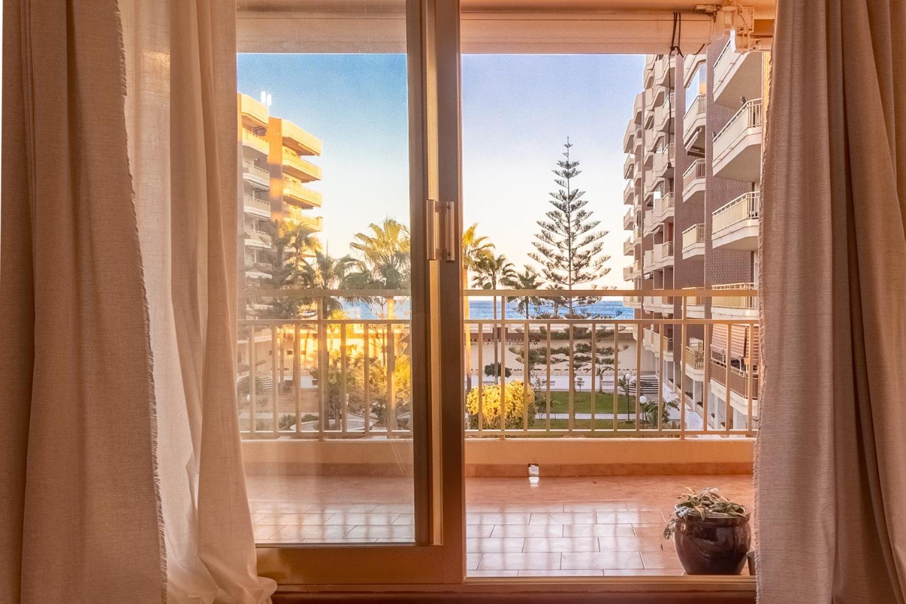 Apartamento Sofia Fuengirola Vistas Al Mar Atardeceres Magicos Экстерьер фото